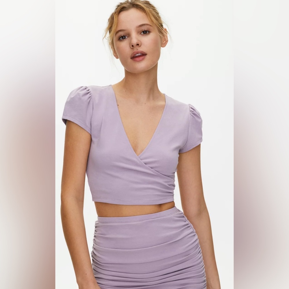 Aritzia Sunday Best MANUELA T-SHIRT